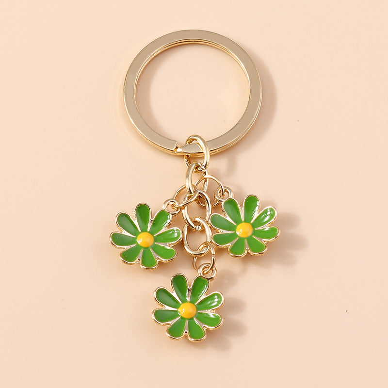 Wholesale Daisy Metal Keychain Flower Accessories Pendant